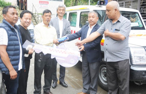 East District Zilla Panchayat donates ambulance to Singtam hospital