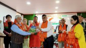 BJP records strong dissatisfaction over hike in trade license fees & shop rent
