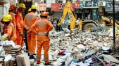 Police arrest 3 members of family that owned Satya Niketan building; toll 7