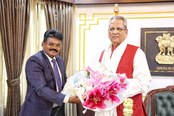 Governor to flag-off Kailash Mansarovaryatris at Nathu La