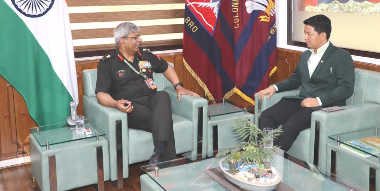 Indra Hang meets BRO DG, discuss alternative highway alignment to North Sikkim