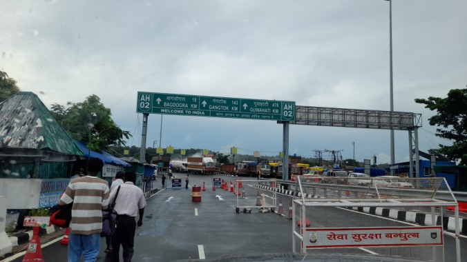 Borders on alert as Nepal reels under violent protests - Sikkimexpress