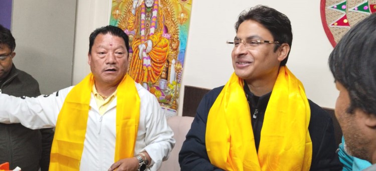 GJM ends speculation, announces support to BJPs’ Raju Bista