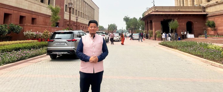 Sikkim MP advocates for enough speaking time for small parties in Parliament and climate change discussions at all-party meeting