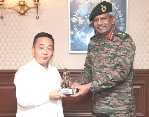CM discusses strengthening infrastructure, enhancing cooperation with BRO