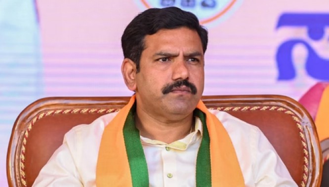 K'taka BJP demands rollback of fuel price hike, plans statewide protest on June 17