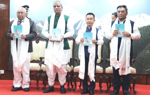 Raj Bhavan holds ‘Utkarsh Utsav’ to mark Governor Mathur’s one year in office