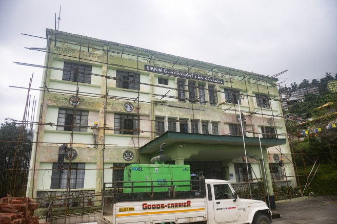 High Court of Sikkim forms fact-finding committee; seeks reports on structural safety, facilities at Burtuk Law College