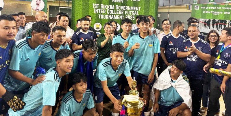 SMLGC Gyalshing are champions of 1st Sikkim Government Inter-College Futsal Tournament