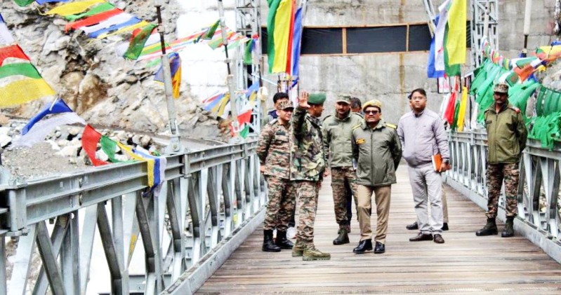 Border Roads ADG reviews restoration efforts at Taram Chu